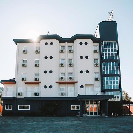 Andardac Hotel Guaramirim ภายนอก รูปภาพ
